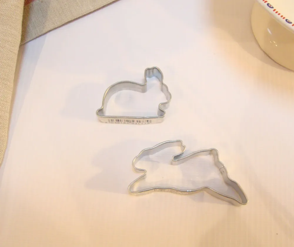 Mini biscuit cutters - bunnies|Cottontails Baby Outlet