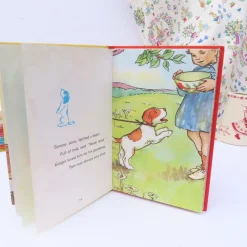 VINTAGE Ladybird book - Ginger's Adventures (1974)|Cottontails Baby Hot