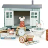 Wooden Shepherd's Hut|Cottontails Baby New